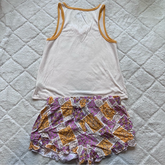 Disney | Mickey Mouse "Howdy" Tank Top and Shorts Pajama Set | Size 8-10 - Picture 3 of 12